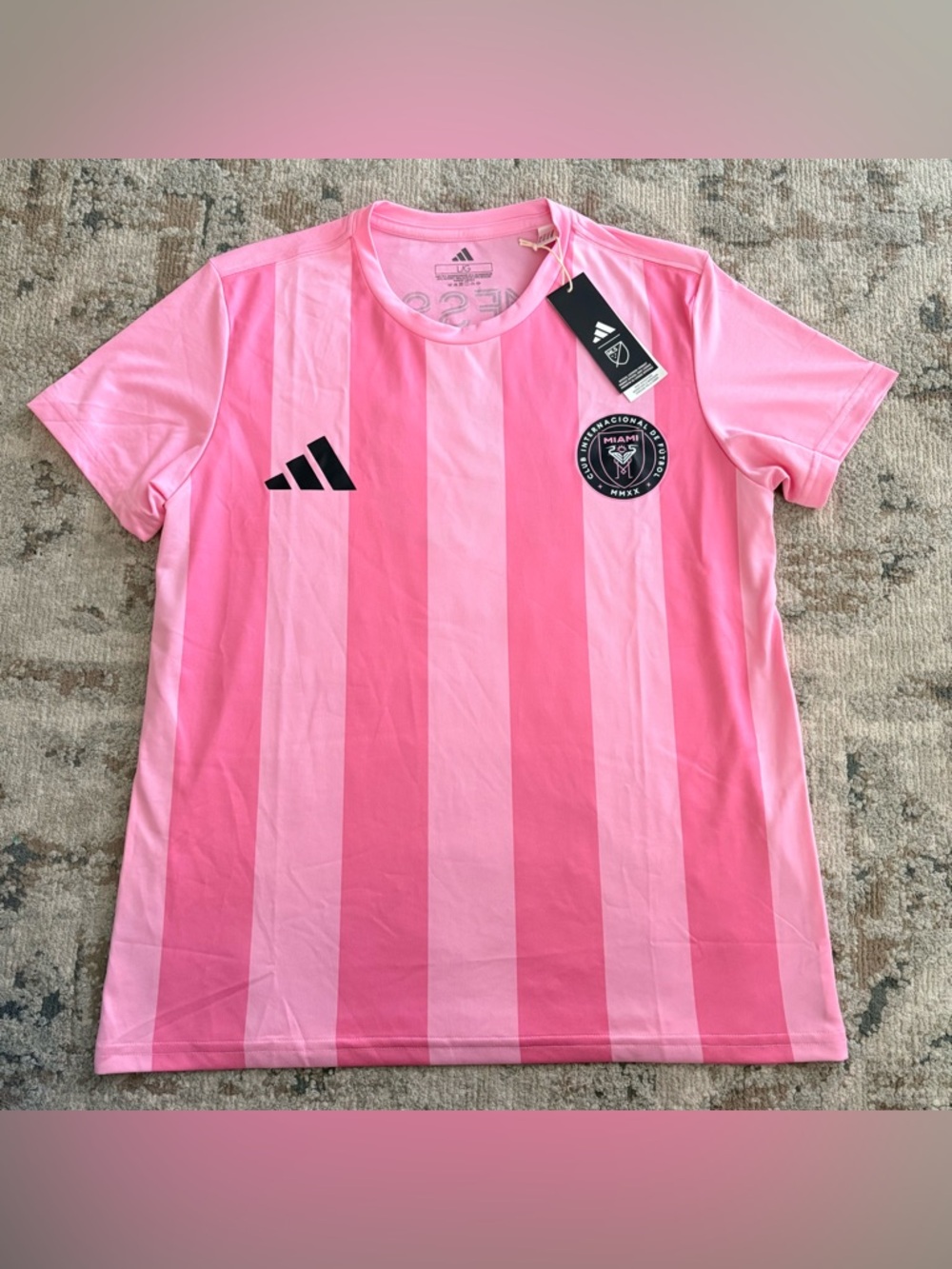 NWT Lionel Messi Inter Miami CF Jersey Youth Sz L Adidas 2024 – Pink & Black